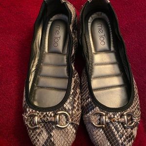 Size 7.5 snakeskin patterned flats